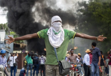 ESTADOS UNIDOS URGE A SUS CIUDADANOS A ABANDONAR HAITÍ