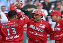 ASUSTAN DIABLOS ROJOS A YANQUIS EN EL ESTADIO HARP HELÚ