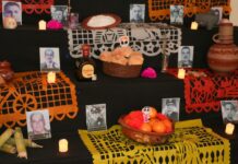 COLOCAN TRADICIONAL ALTAR EN HOMENAJE A LOS POLICÍAS MUNICIPALES CAÍDOS EN EL CUMPLIMIENTO DE SU DEBER