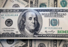 Se dispara precio del dólar a nivel global; el peso retrocede a 20.63 unidades