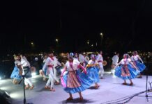 CONTINÚA CON ÉXITO FESTIVAL TETABIAKTE 2024 CON ENTREGA DE RECONOCIMIENTOS A PIONEROS CULTURALESDE CAJEME