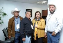 Diputada Gabriela Tapia Fonllem atiende demandas de la Sociedad de Transportistas de Bácum