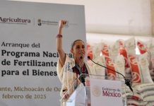 EN MICHOACÁN, PRESIDENTA CLAUDIA SHEINBAUM ENCABEZA ENTREGA DEL PROGRAMA DE FERTILIZANTES PARA EL BIENESTAR, UN DERECHO CONSTITUCIONAL DE LAS Y LOS CAMPESINOS DE MÉXICO