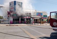 CONTROLA BOMBEROS DE CIUDAD OBREGÓN INCENDIO EN PALETERÍA DEL CENTRO
